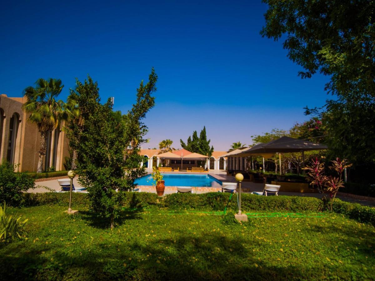 Hotel Monotel Dar El Barka Нуакшот Экстерьер фото