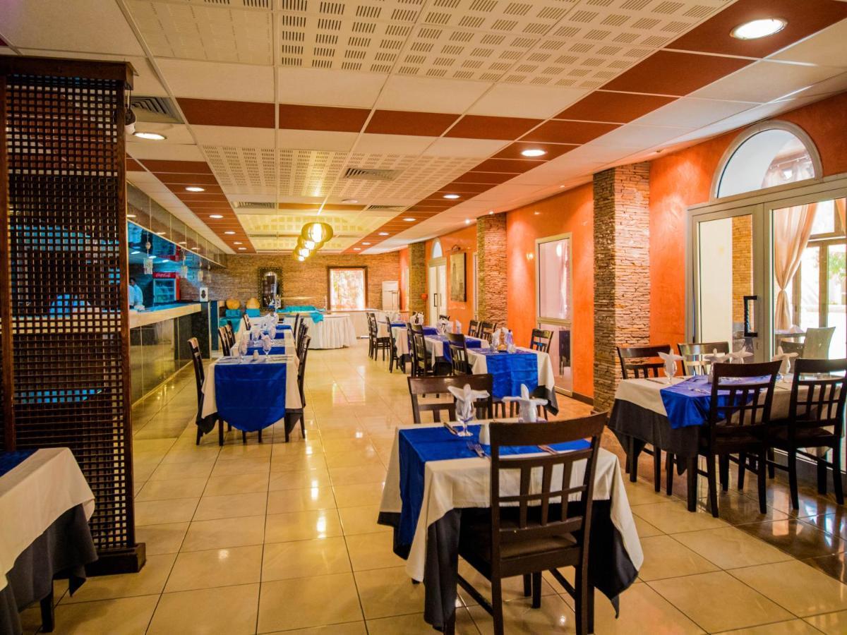 Hotel Monotel Dar El Barka Нуакшот Экстерьер фото