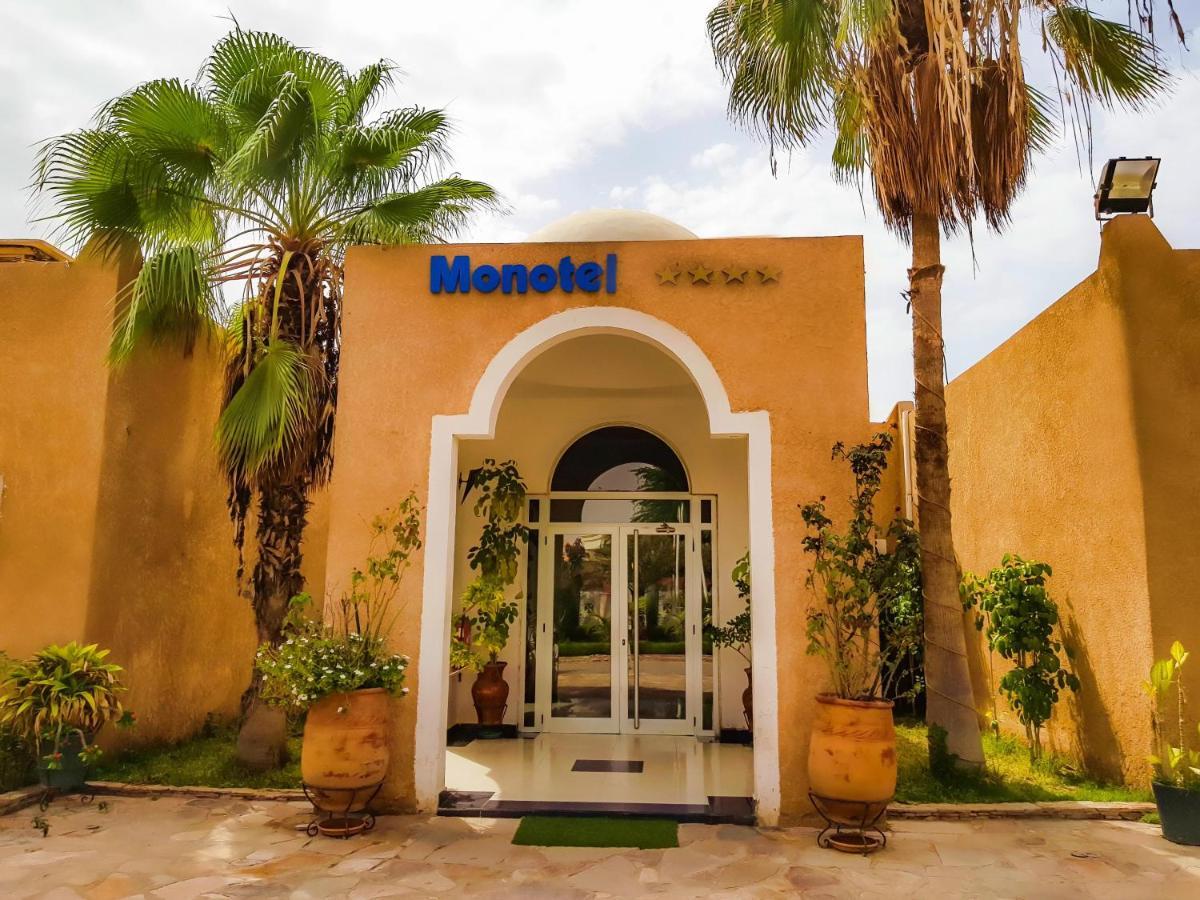 Hotel Monotel Dar El Barka Нуакшот Экстерьер фото